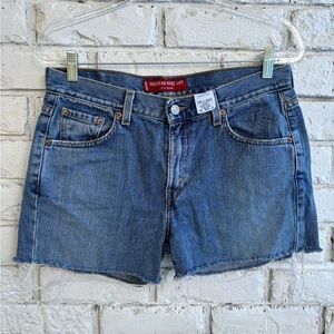 VTG Levi’s Nouveau cut off jean shorts Mexico.